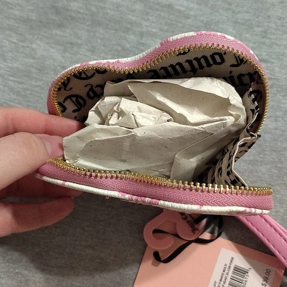 💗 NWT Juicy Couture Heart Coin Purse / Wristlet – Pink Logo Print - Picture 7 of 10